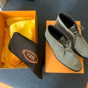 Brand new Tods desert/ankle boot